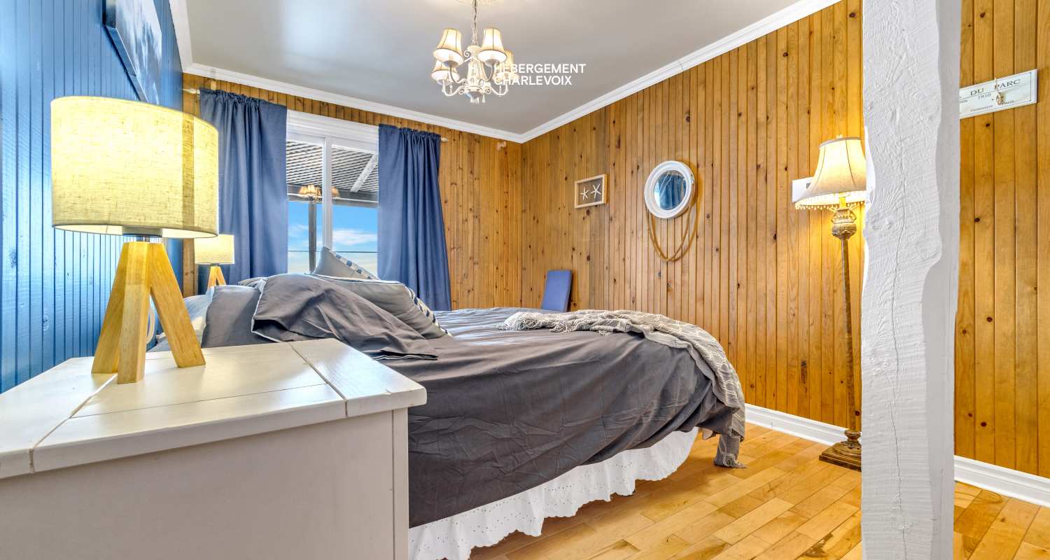 CHIC-645 - House with breathtaking view of the river